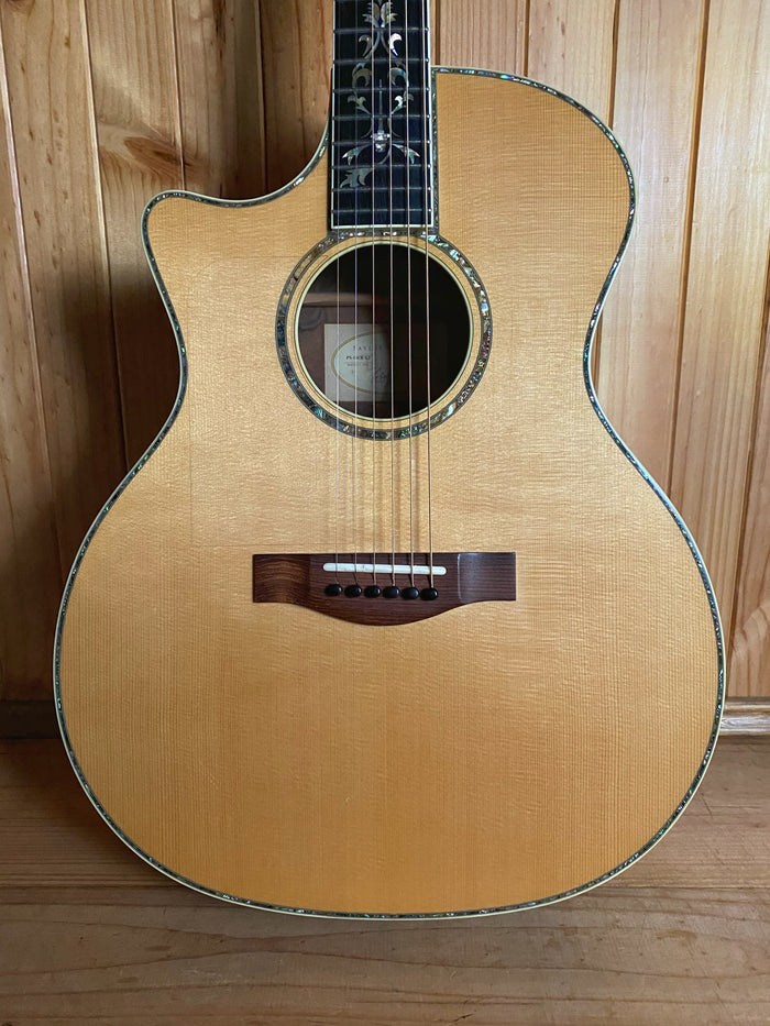 Taylor Presentation Series PS-14CE-L3 Pre-Loved Left Handed Acoustic/Electric Guitar